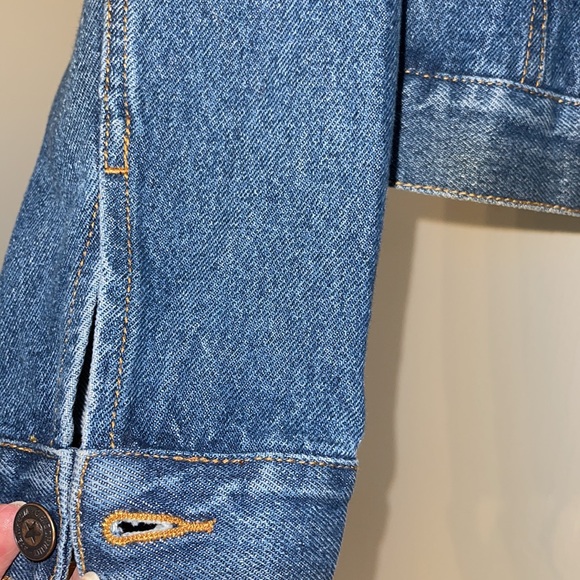 Blue Jean Jacket - Picture 5 of 8